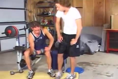 College homo Sex In The Gym
