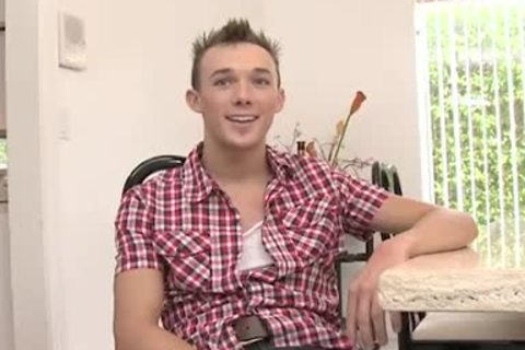 Stripper acquire His ass Gaped By A dark Pole