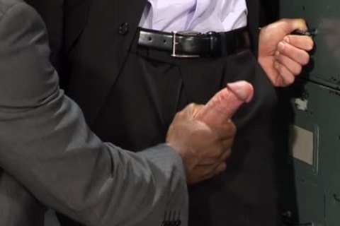 Dr Stevens Examines Maxwell