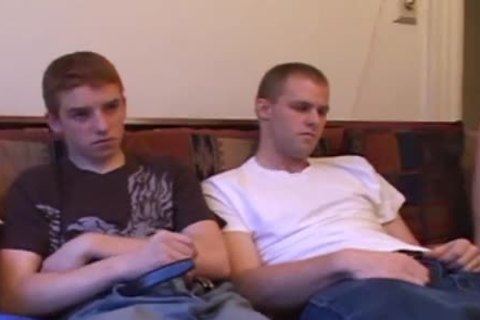 Four twinks Circle Jerk