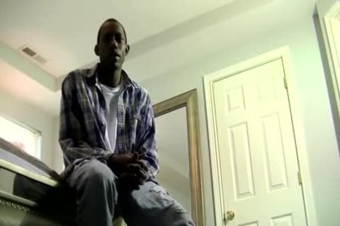 biggest Daddy Joe First Oversized black dick Experience In His face aperture HD Porn Recorded - SpankBang