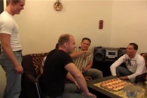 Cliff Colhaun In The Middle Of A homo gangbang