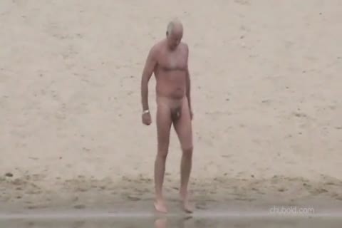 Spy old men And Grandpas Swimming nude