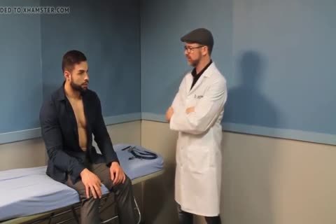 gay Sex : Davin In Hypnotist Therapy (worship Muscle)