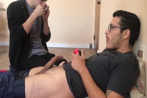 that guy Was Gaming But I Wanted cock So I Rode Him unprotected