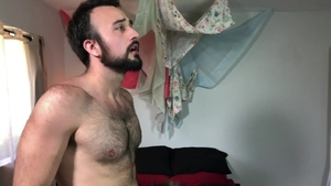 MenOver30 - European Brian Bonds masturbating
