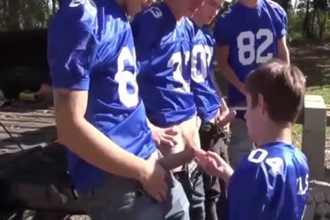 A homo Pack With large penises. Outdoor homo nail