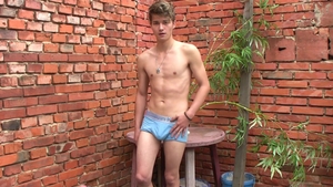 EastBoys.com: Gay Luis having fun with big dick Andre