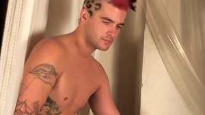 AlternaDudes: Rough nailing in company with inked punk