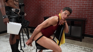 ManUpFilms: Gay Jim Fit in the leggings bareback sex toys