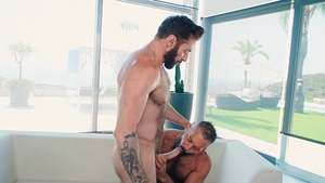 Bromo: Stretching a Tight Hole with Fingers