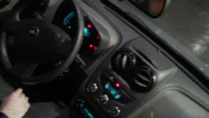 Latin Leche: Roadside Blow for the Bi Cab Driver