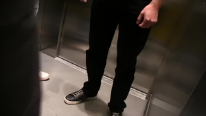 Debt Dandy: Mum at Work, Little One is All Mine