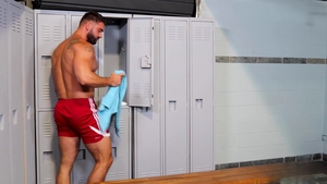 HotAFmen: Riko's Wet Swinging Dick
