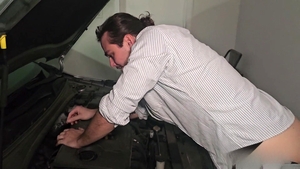 AmateurGayPOV: Under the Hood, Max Adonis Excites